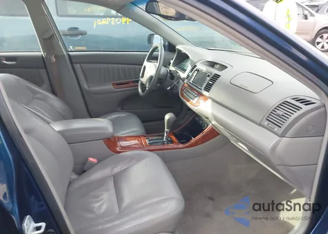 2002 Toyota Camry Xle V6 from USA, damaged, VIN 4T1BF30K92U512065